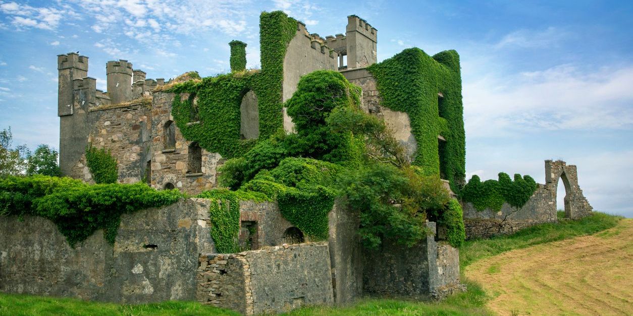 Clifden-Castle.jpg