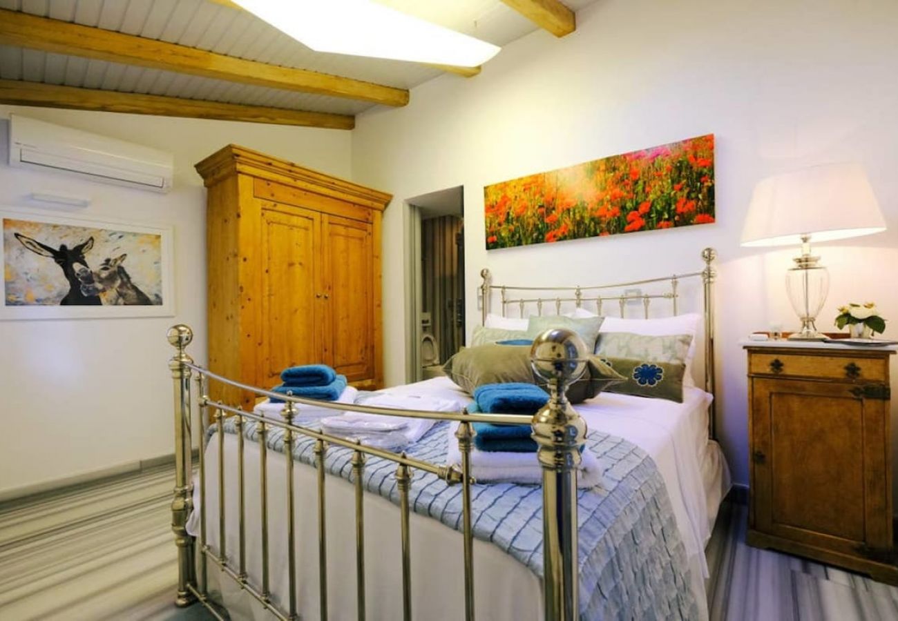 Apartment in Mirina - Rosemary Room - Limnos Experience 