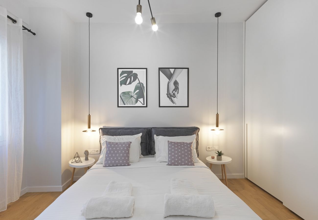 Apartment in Athens - FRESH & READY FOR YOU! RNVTD APT IN KOUKAKI! 