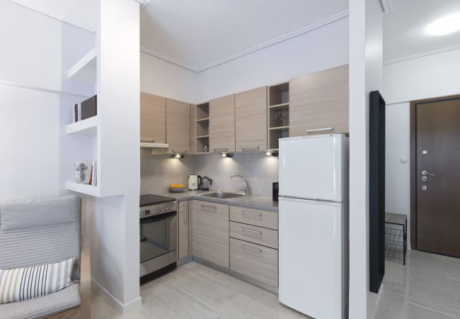 Studio in Athens - Bright Spacious Studio at a Strategic Location!  Studio in Athens - Bright Spacious Studio at a Strategic Location!