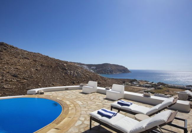 Villa in Mykonos - Villa Aerie - Sweeping sea views, eclectic style  Villa in Mykonos - Villa Aerie - Sweeping sea views, eclectic style
