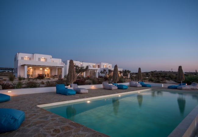 Villa in Xifara - Funky holiday villa with pool, next to the beach Villa in Xifara - Funky holiday villa with pool, next to the beach