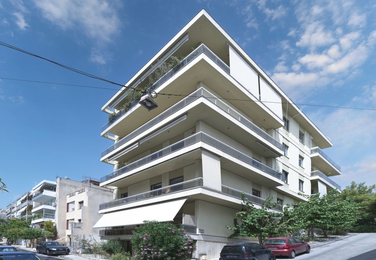Apartment in Athens - Prime Location in Kolonaki: A Luxurious 1BR Haven