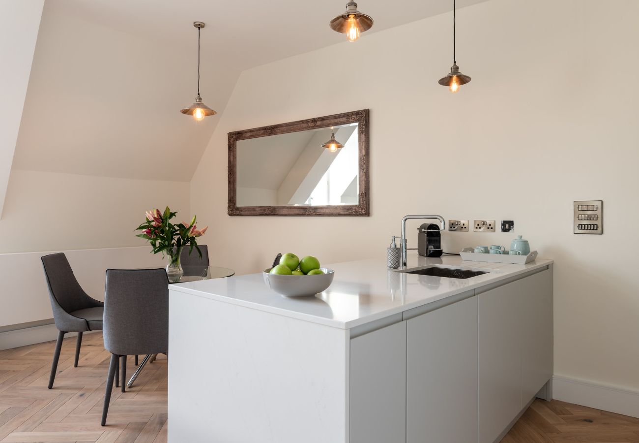 Apartment in Exeter - Cathedral View - Exclusive on Cathedral Green