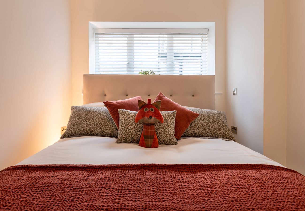 Apartment in Exeter - Cathedral View - Exclusive on Cathedral Green