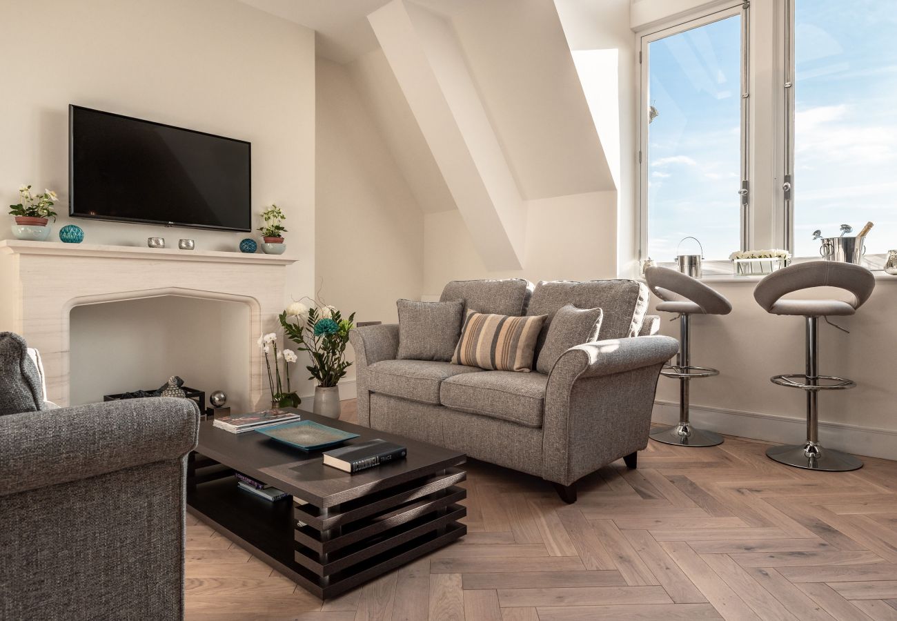 Apartment in Exeter - Cathedral View - Exclusive on Cathedral Green