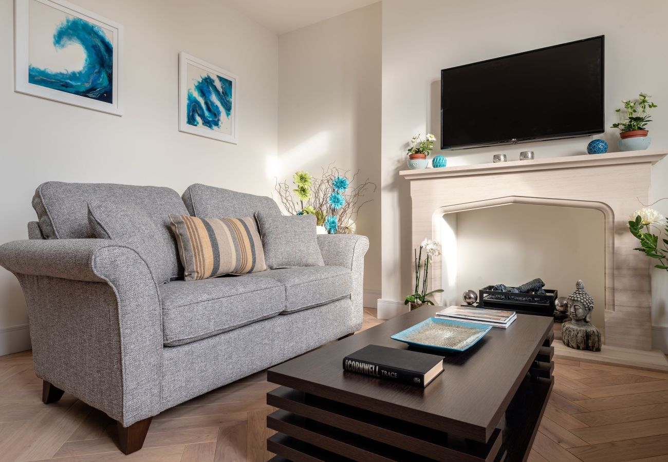 Apartment in Exeter - Cathedral View - Exclusive on Cathedral Green