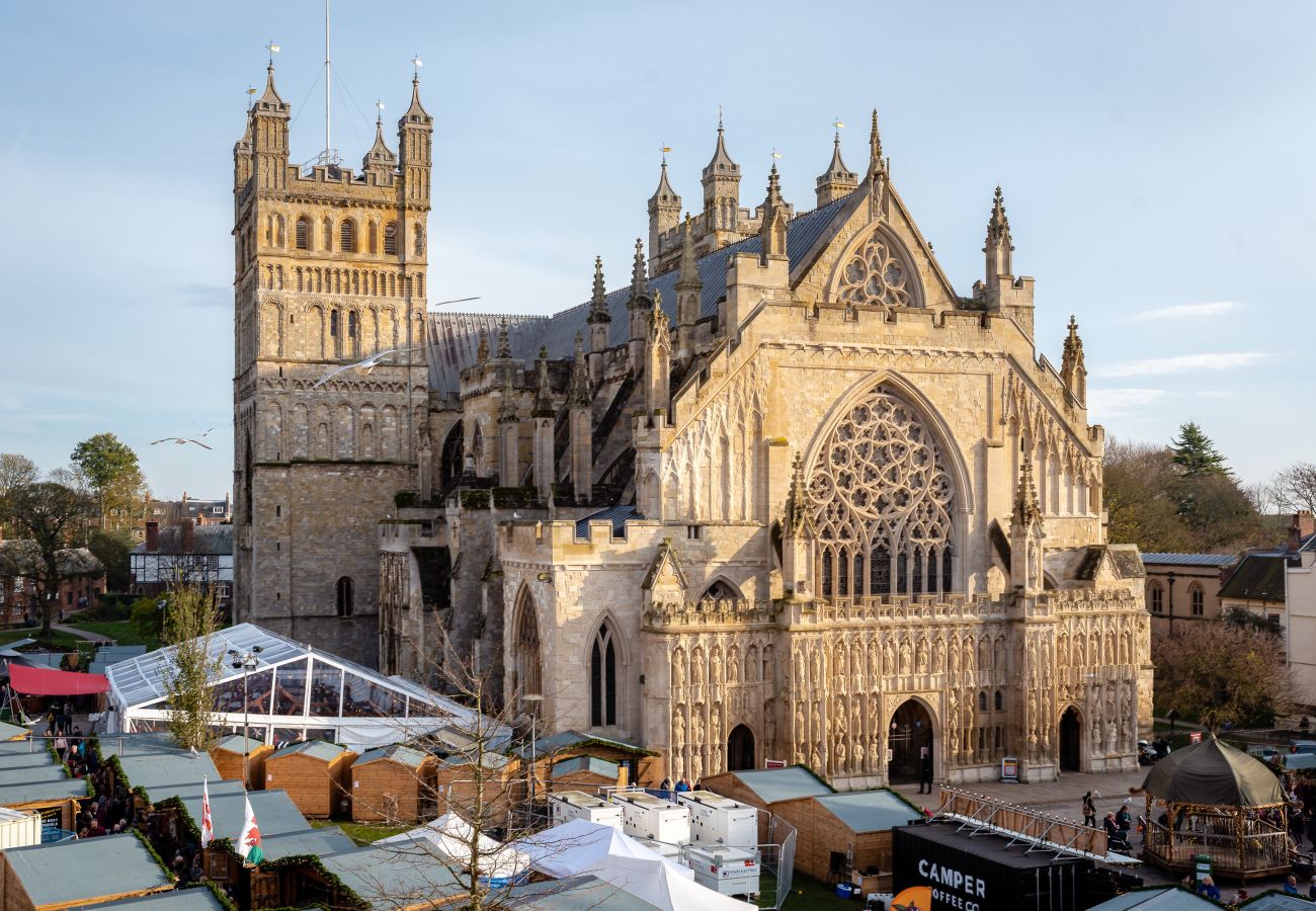 Apartment in Exeter - Cathedral View - Exclusive on Cathedral Green