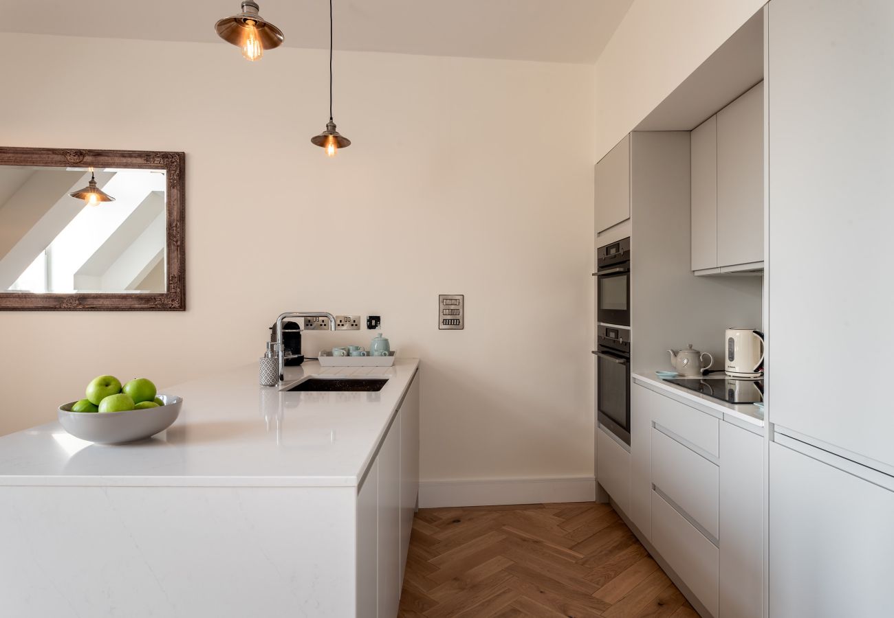 Apartment in Exeter - Cathedral View - Exclusive on Cathedral Green