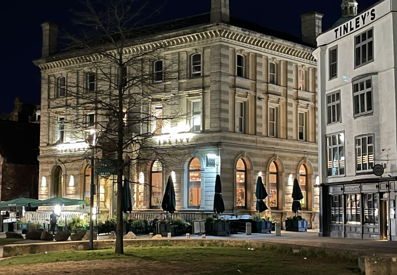 Apartment in Exeter - Cathedral View - Exclusive on Cathedral Green