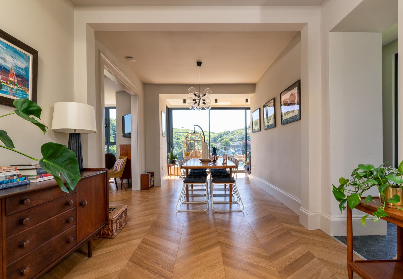 House in Kingswear - Two Guns - Stylish town house with stunning views