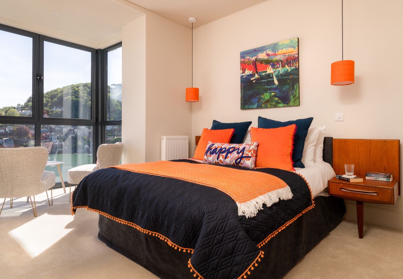 House in Kingswear - Two Guns - Stylish town house with stunning views
