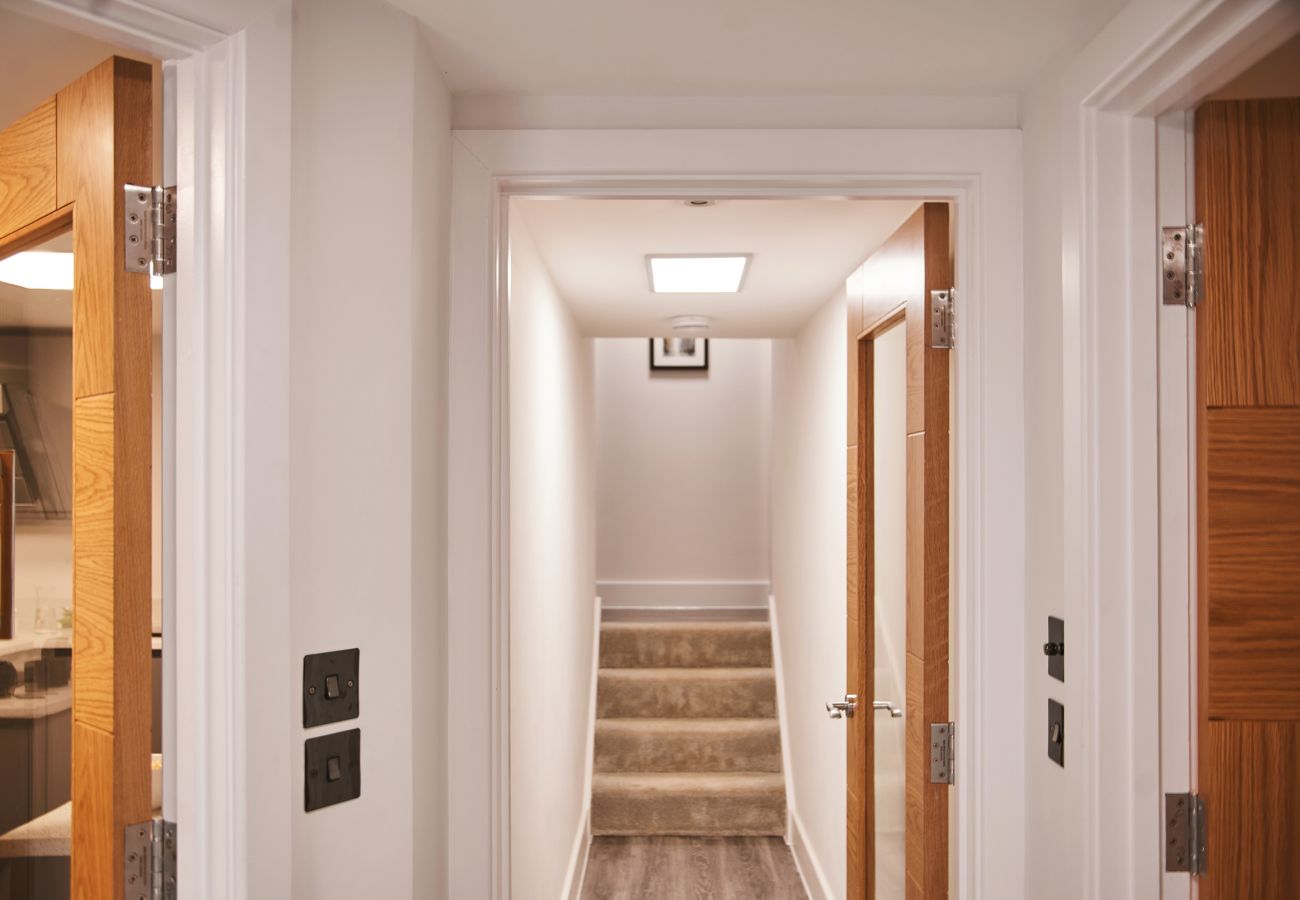 Apartment in Torquay - The Moorings - On Harbour with hot tub