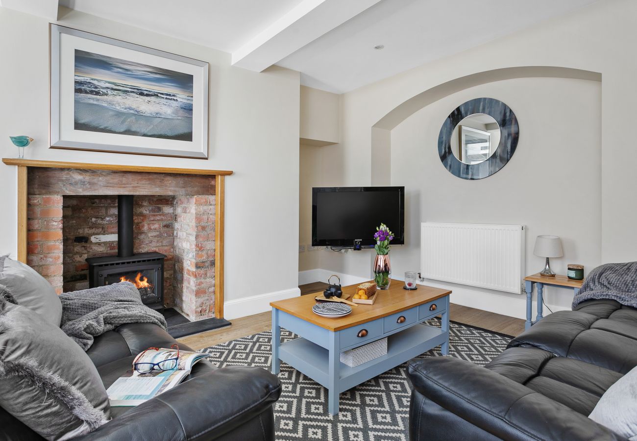 Apartment in Torquay - Sovereign House - Chic and near Harbour, parking