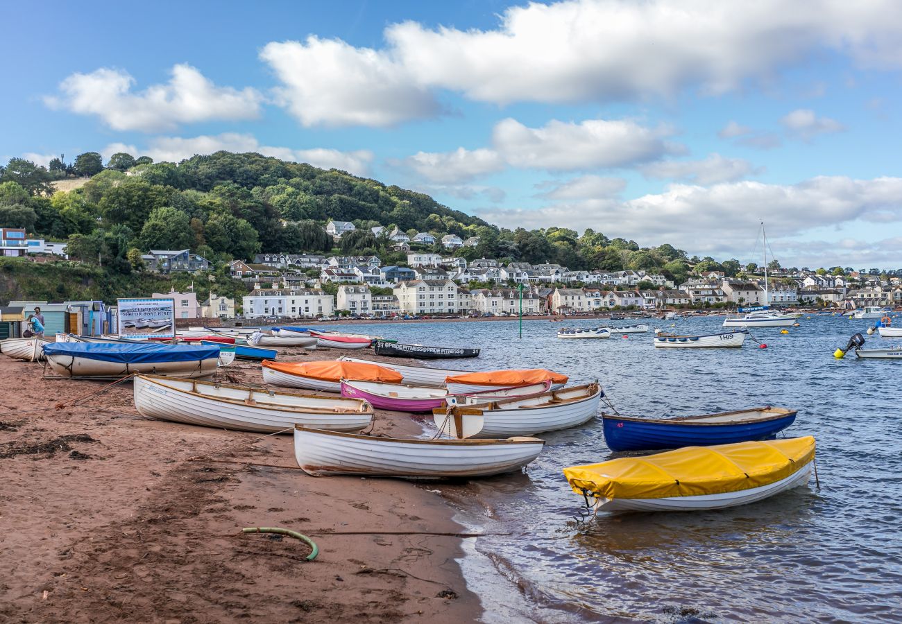 Apartment in Teignmouth - The Crab Shack - directly on beach, private balconies