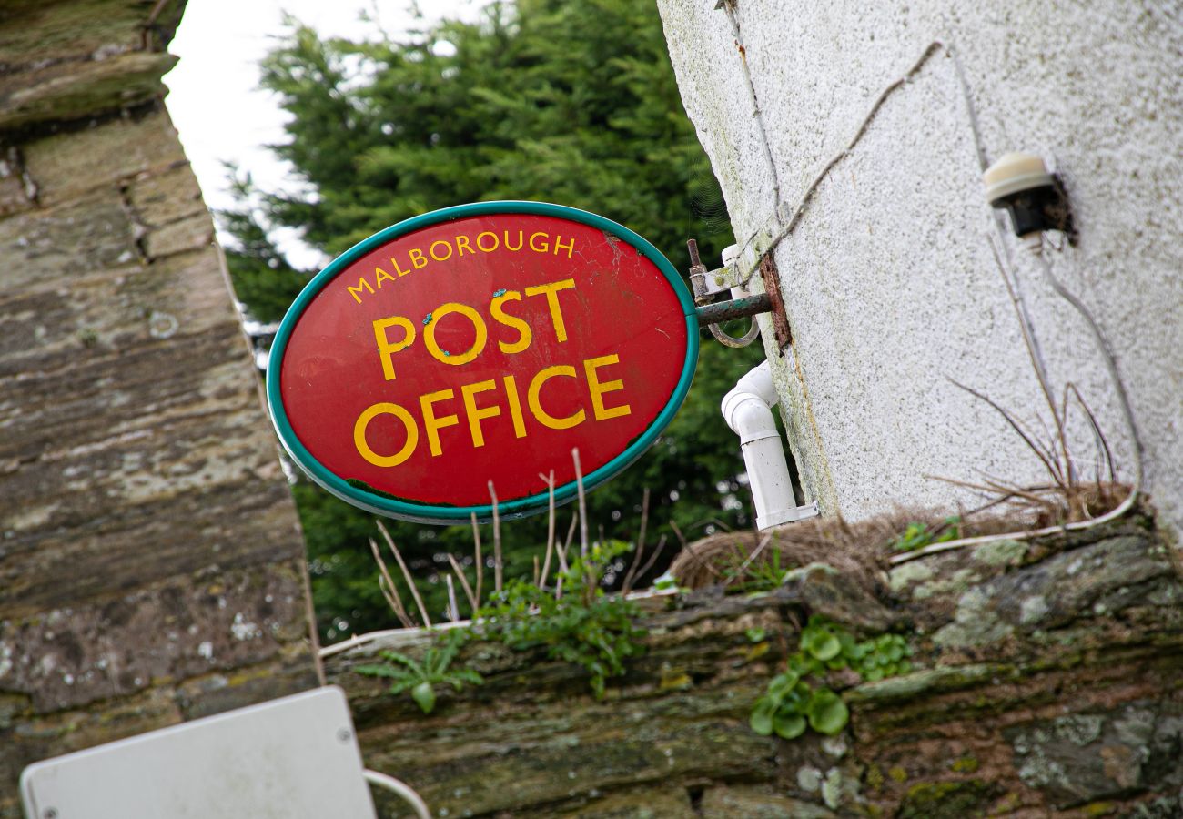 Cottage in Salcombe - Pippin Cottage - Character Cottage with the spirit of the sea
