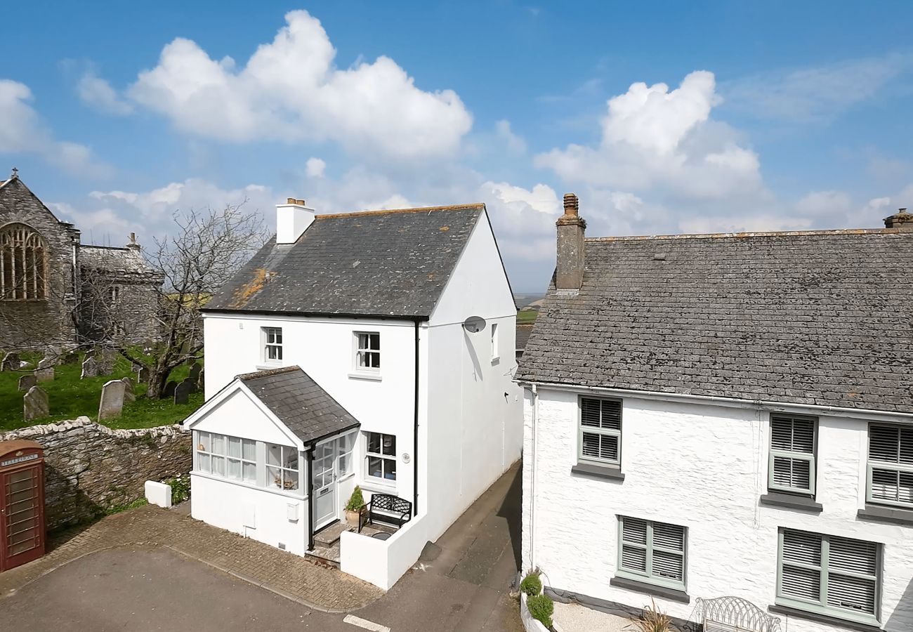 Cottage in Salcombe - Pippin Cottage - Character Cottage with the spirit of the sea