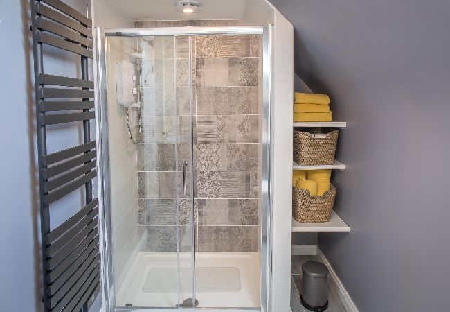 Apartment in Clifden - Pink Blossom Townhouse Chic apt Apartment in Clifden - Pink Blossom Townhouse Chic apt