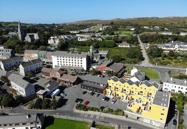 Apartment in Clifden - Pink Blossom Townhouse Chic apt Apartment in Clifden - Pink Blossom Townhouse Chic apt