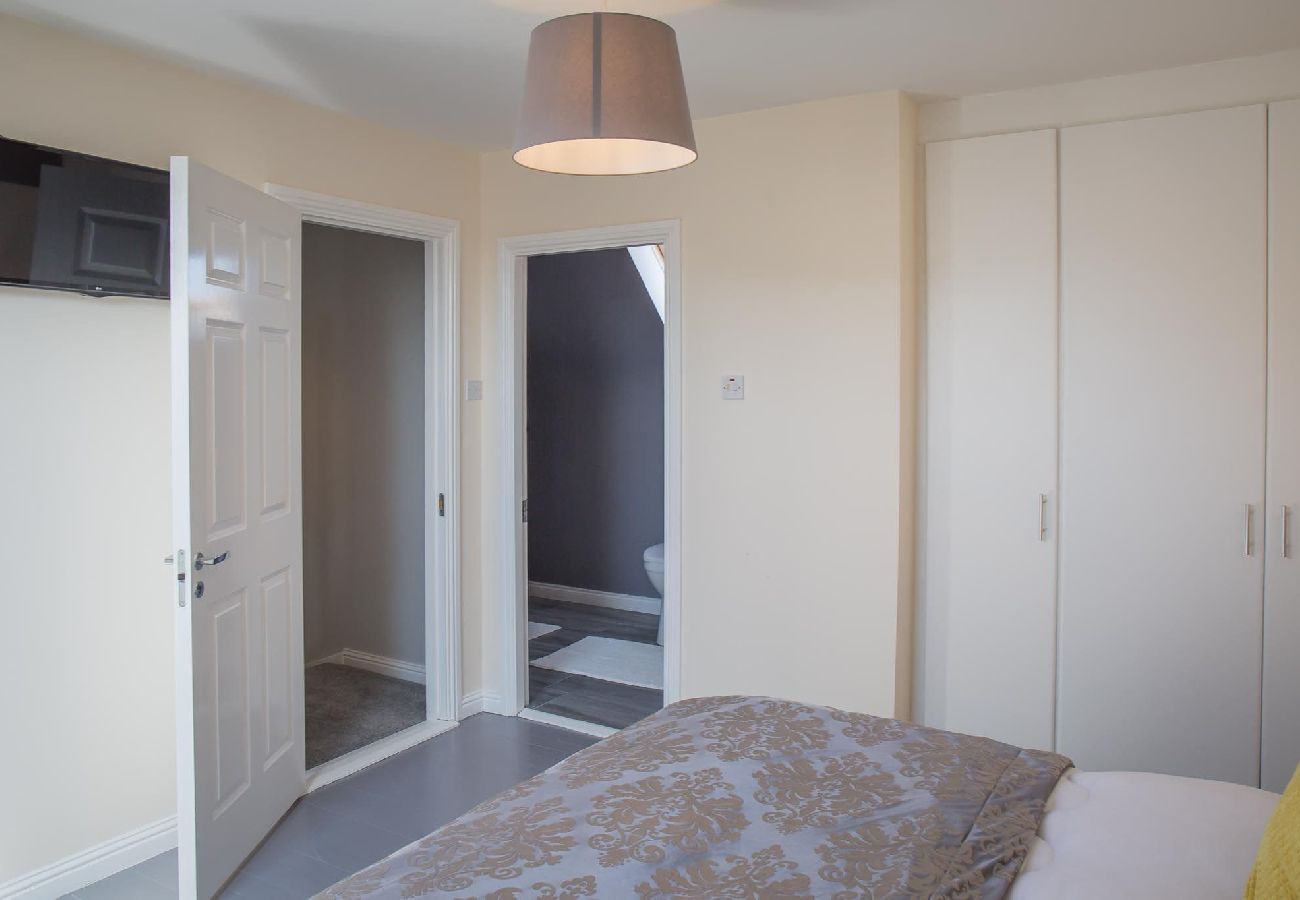 Apartment in Clifden - Connemara Lettings Townhouse Chic apt