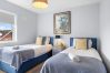 Apartment in Clifden - Pink Blossom Townhouse Chic apt