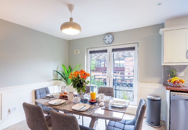 Apartment in Clifden - Eve's Townhouse in the heart of Clifden Apartment in Clifden - Eve's Townhouse in the heart of Clifden