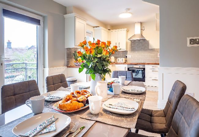 Apartment in Clifden - Eve's Townhouse in the heart of Clifden Apartment in Clifden - Eve's Townhouse in the heart of Clifden