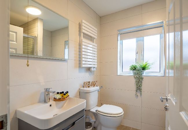 Apartment in Clifden - Eve's Townhouse in the heart of Clifden Apartment in Clifden - Eve's Townhouse in the heart of Clifden