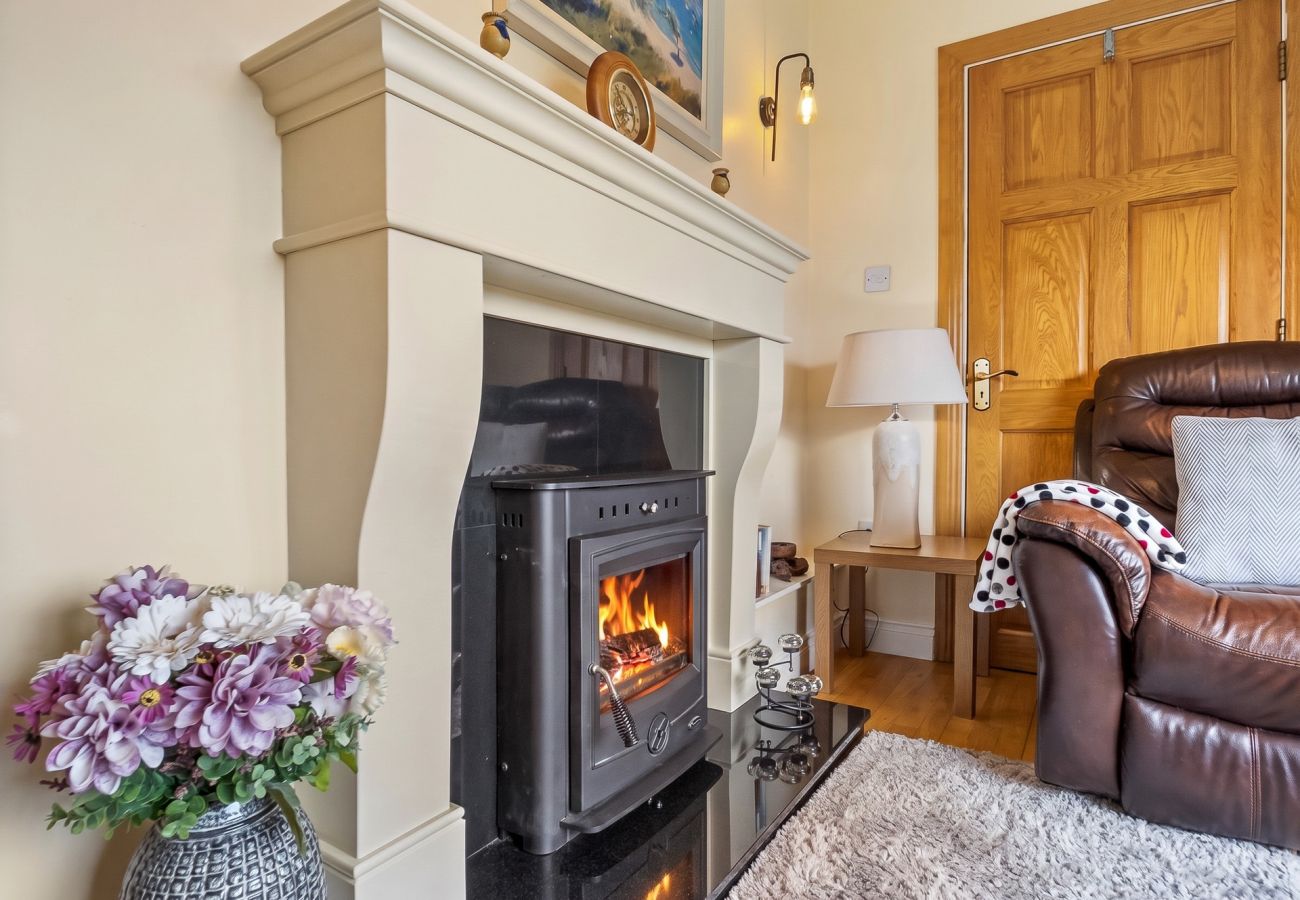 Cottage in Spiddal - Spiddal Cottage splendid base to tour the west