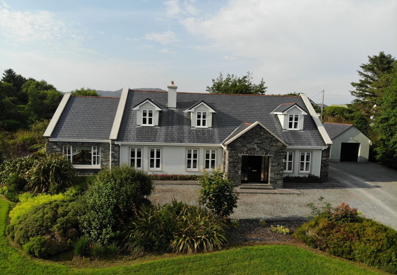 House in Moyard - Ballinakill Lodge home away from home