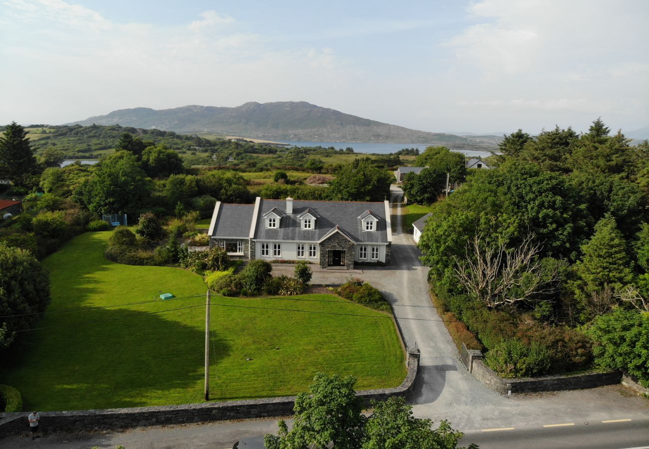 House in Moyard - Ballinakill Lodge home away from home