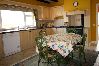 House in Claddaghduff - Jackie's Cottage, overlooks Omey Island & strand 