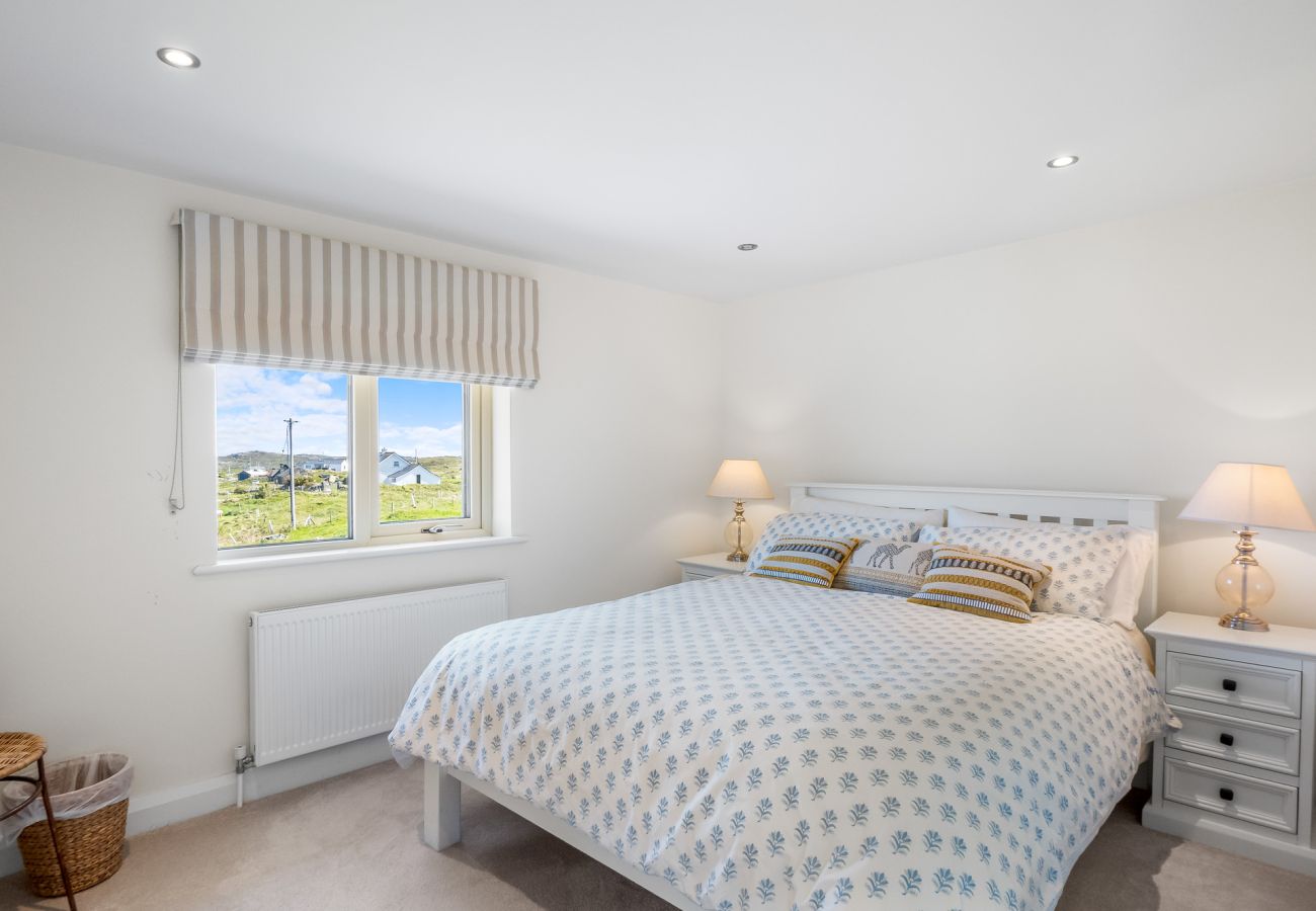 House in Ballyconneely - Beach House Mannin offering breathtaking views