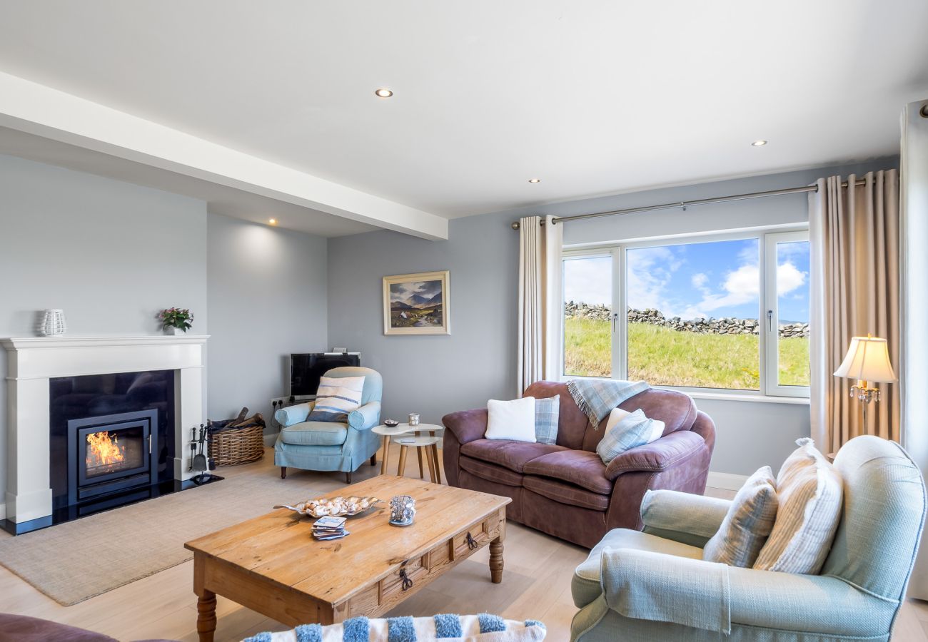 House in Ballyconneely - Beach House Mannin offering breathtaking views