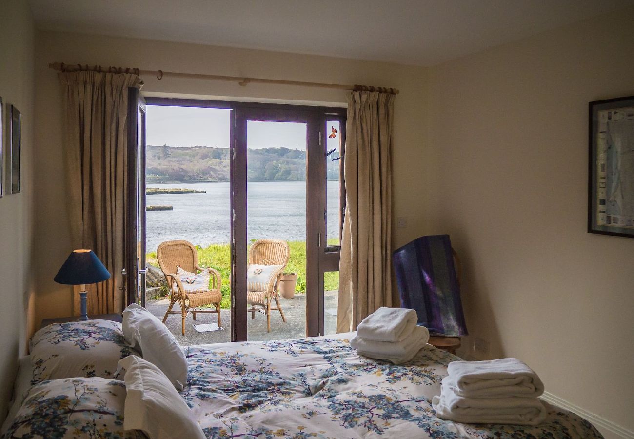 Apartment in Clifden - Helen's Hideaway is a quiet and idyllic spot