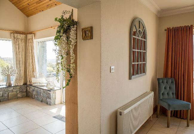 House in Clifden - Once Upon a Tide has magnificent sea views House in Clifden - Once Upon a Tide has magnificent sea views