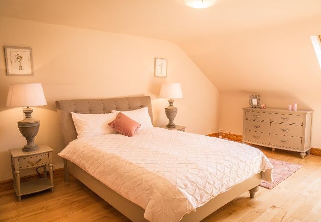 House in Clifden - Once Upon a Tide has magnificent sea views House in Clifden - Once Upon a Tide has magnificent sea views