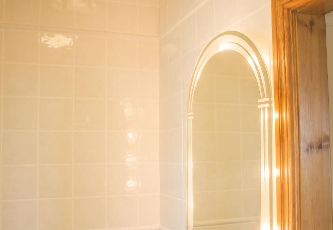 House in Clifden - Once Upon a Tide has magnificent sea views House in Clifden - Once Upon a Tide has magnificent sea views