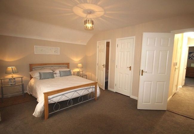 Terraced House in Clifden - No 2 Clifden Court  luxurious 2 bedroom townhouse  Terraced House in Clifden - No 2 Clifden Court  luxurious 2 bedroom townhouse