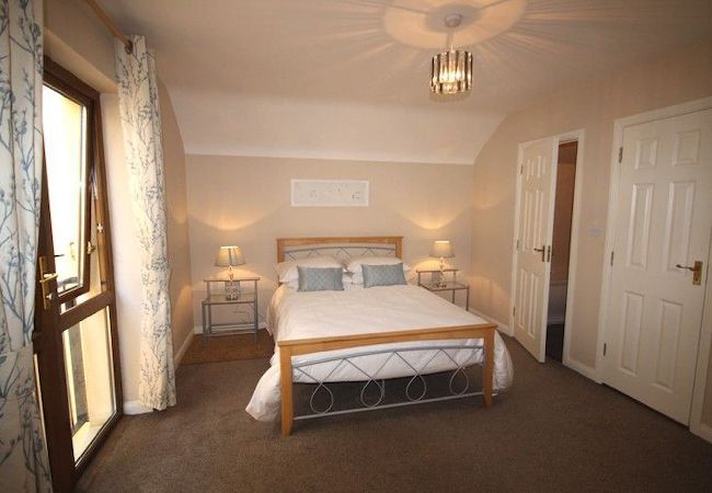 Terraced House in Clifden - No 2 Clifden Court  luxurious 2 bedroom townhouse  Terraced House in Clifden - No 2 Clifden Court  luxurious 2 bedroom townhouse