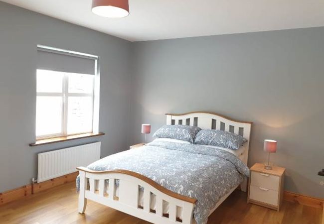 House in Clifden - Hillside House Set in a quiet & idyllic spot along the famous Bog Road House in Clifden - Hillside House Set in a quiet & idyllic spot along the famous Bog Road