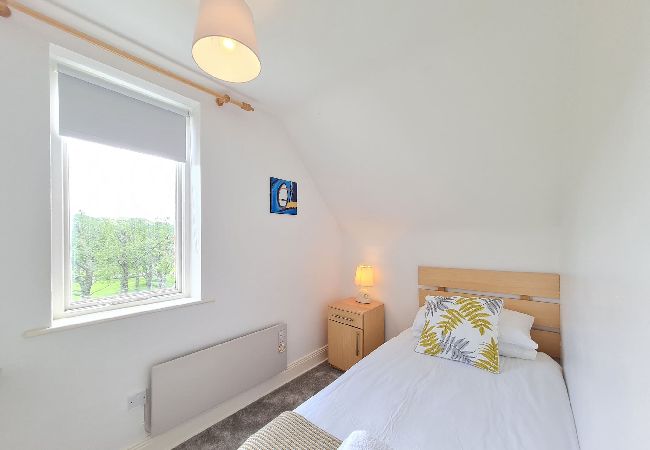 House in Clifden - 68 Clifden Glen ideal base to explore Connemara. House in Clifden - 68 Clifden Glen ideal base to explore Connemara.