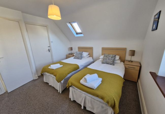 House in Clifden - 68 Clifden Glen ideal base to explore Connemara. House in Clifden - 68 Clifden Glen ideal base to explore Connemara.