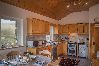 House in Clifden - Errislannan Stone Cottage offers plenty of space and fabulous views. 