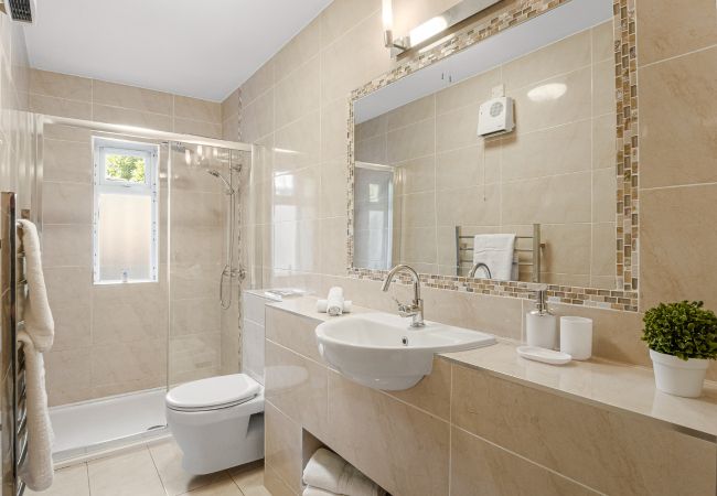 House in Clifden - King's Apartment based in clifden town House in Clifden - King's Apartment based in clifden town