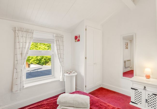 House in Clifden - King's Apartment based in clifden town House in Clifden - King's Apartment based in clifden town