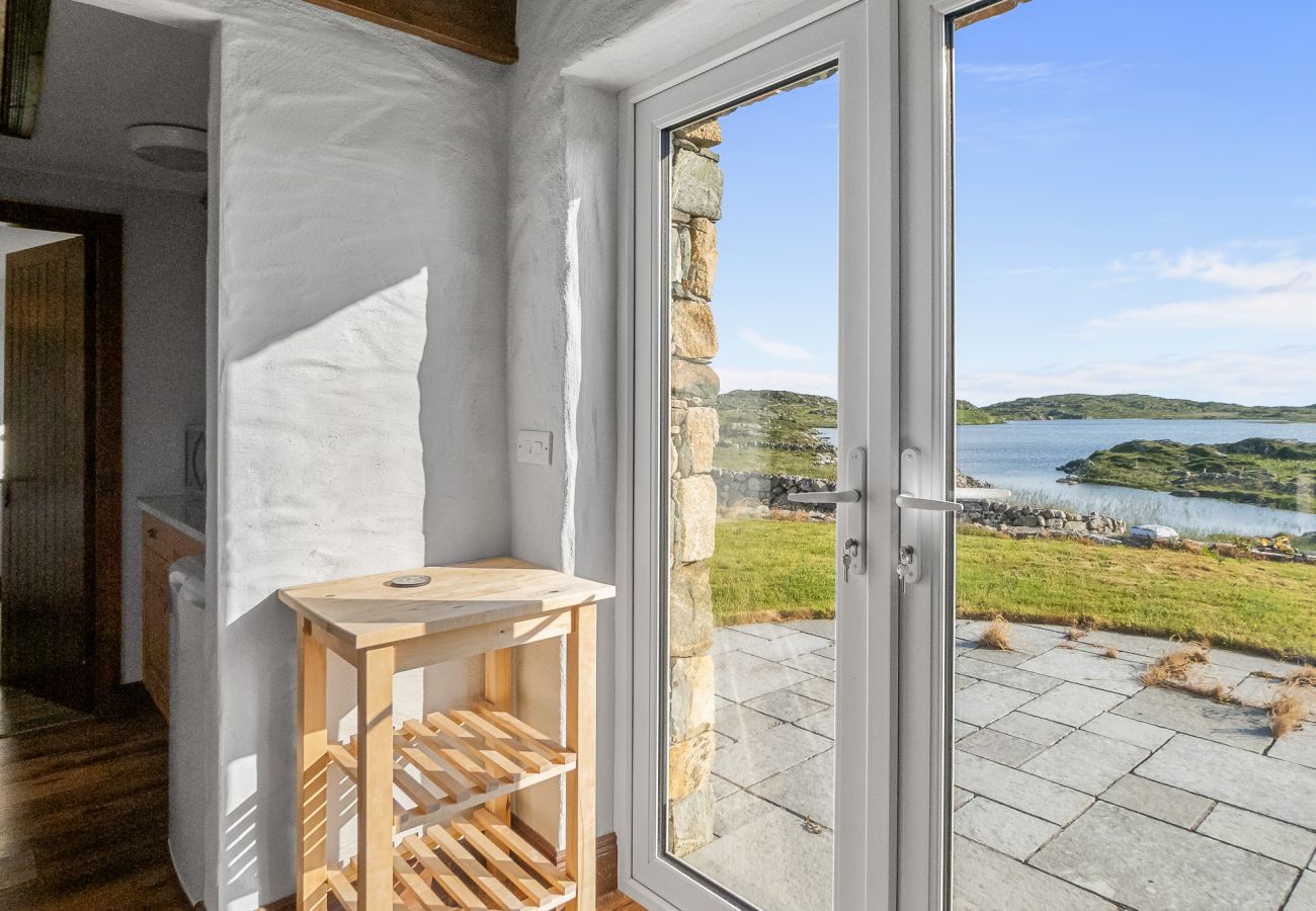House in Ballyconneely - Luxury Coastal Escape in Ballyconneely, Connemara