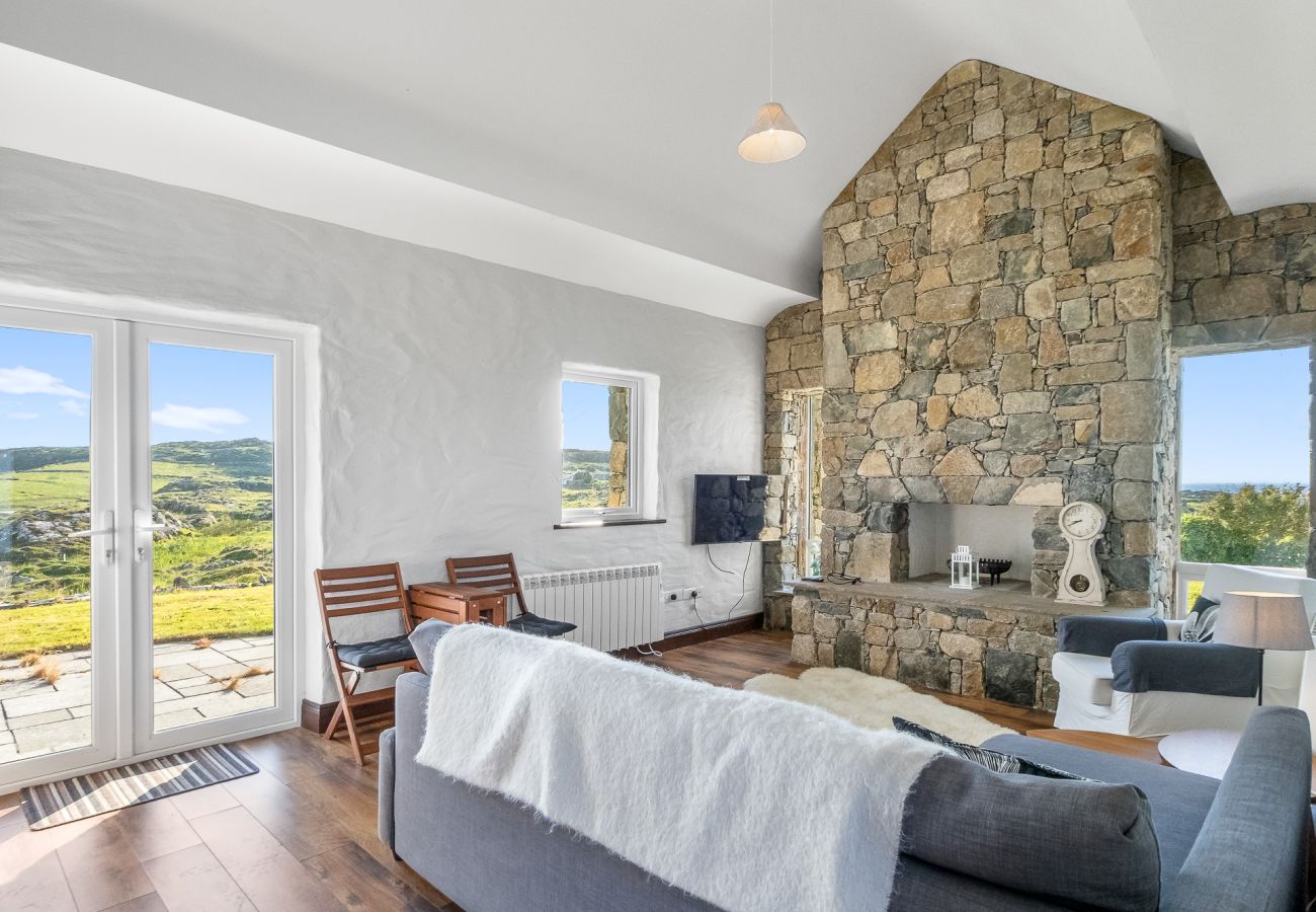 House in Ballyconneely - Luxury Coastal Escape in Ballyconneely, Connemara