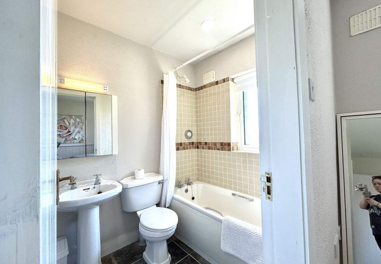 House in Ballyconneely - Murlach Moorings ideal location for a family trip