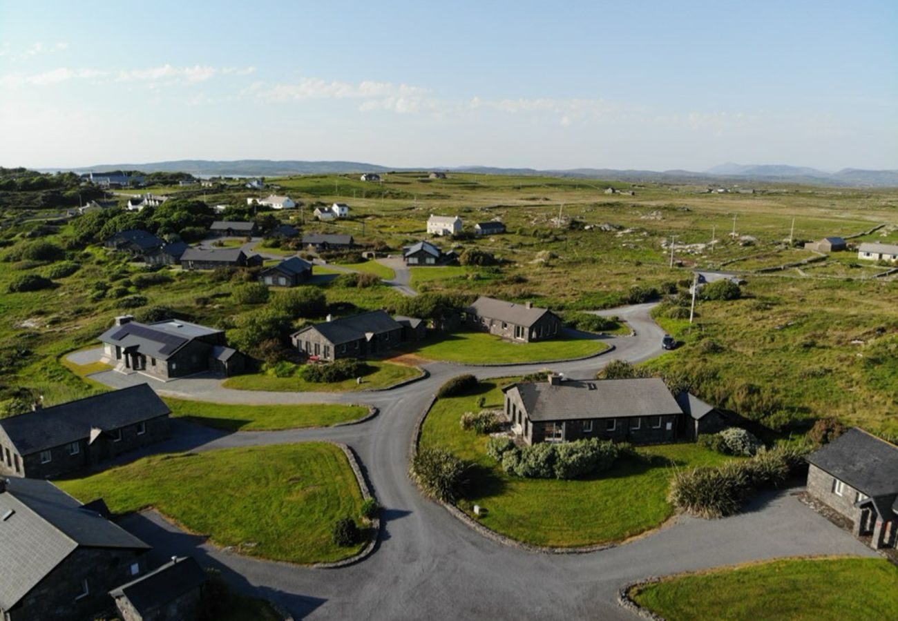 House in Ballyconneely - Murlach Moorings ideal location for a family trip